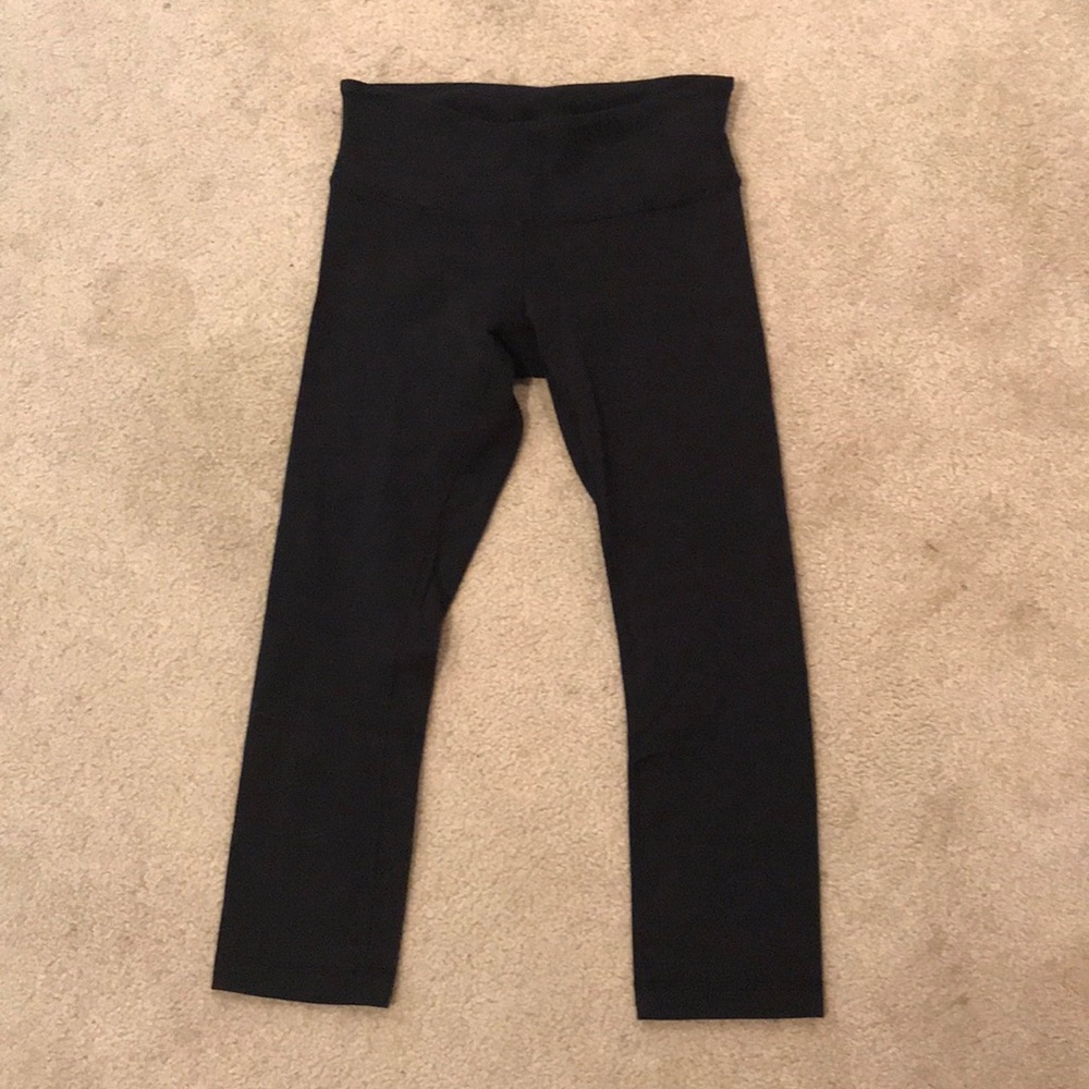 Lululemon Wunder Under Crop